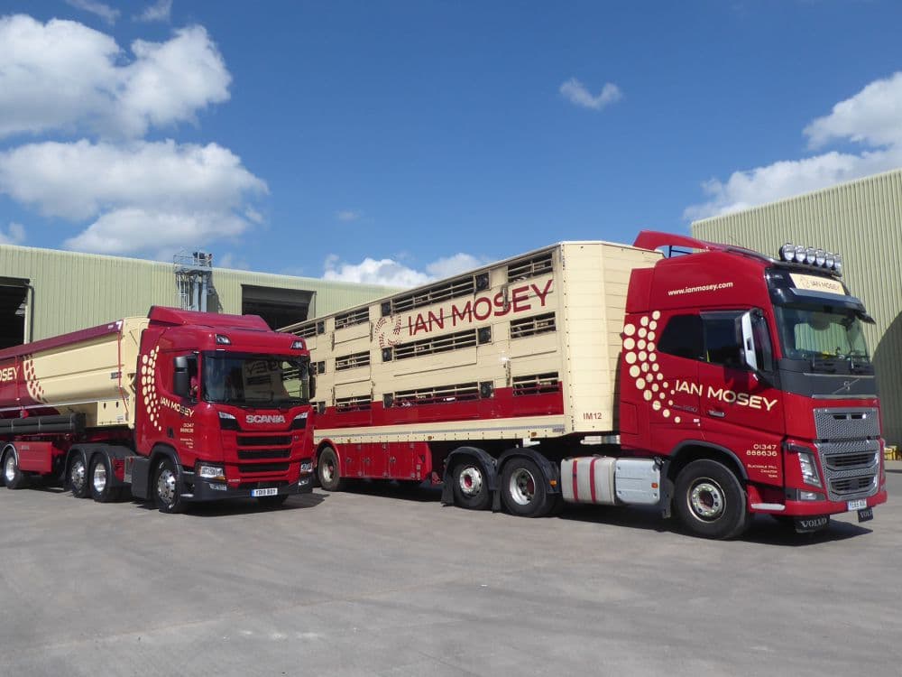 fleet Wrapping - Thirsk-Paul Turner Signwriters