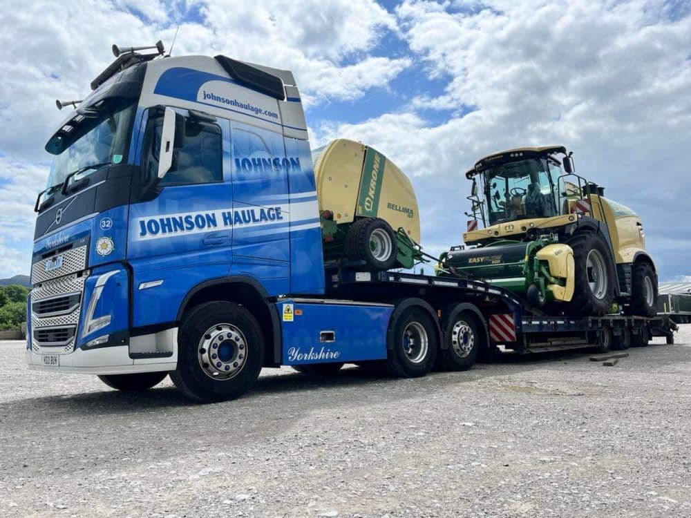 Truck Wrapping - Thirsk-Paul Turner Signwriters