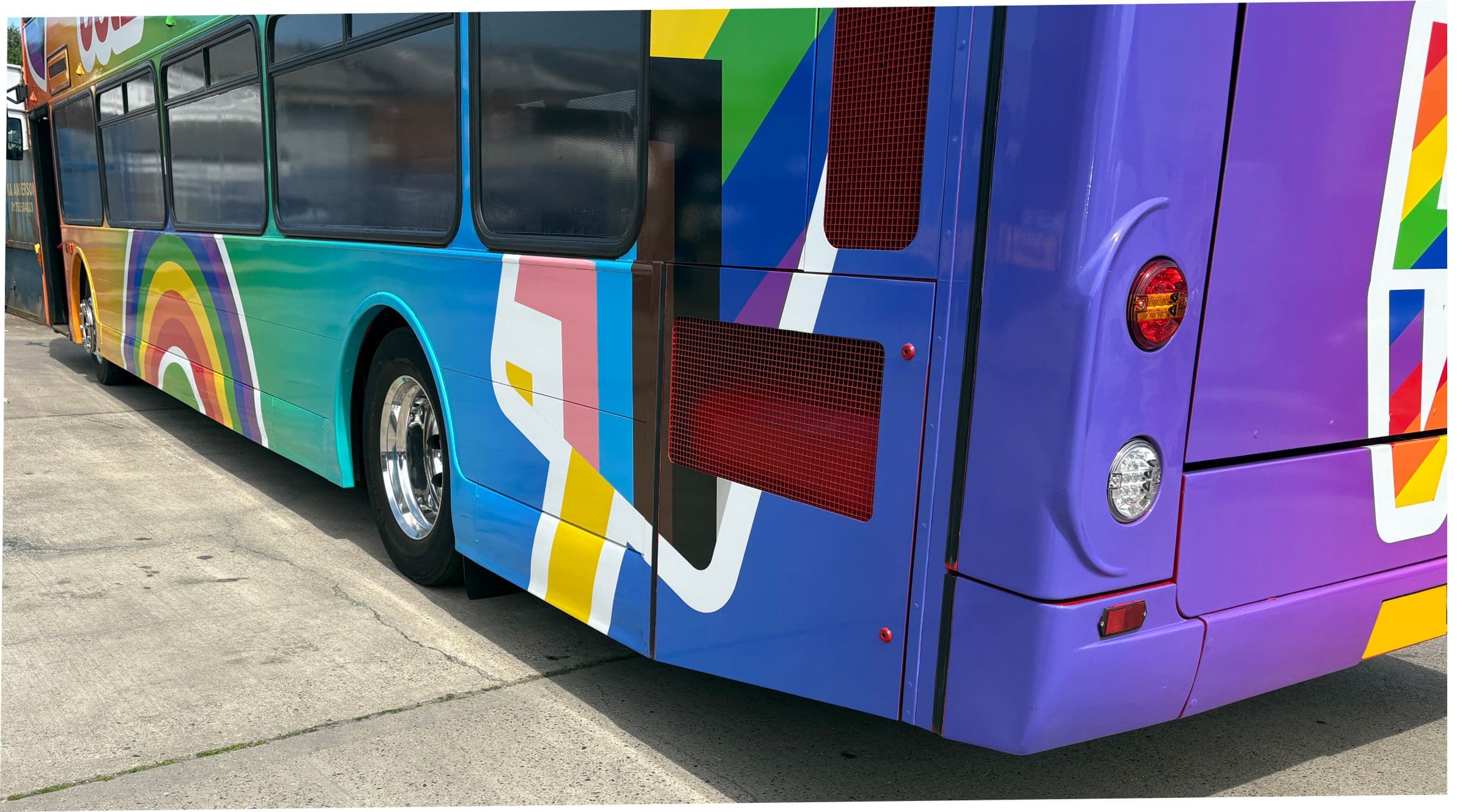 bus wrap footer